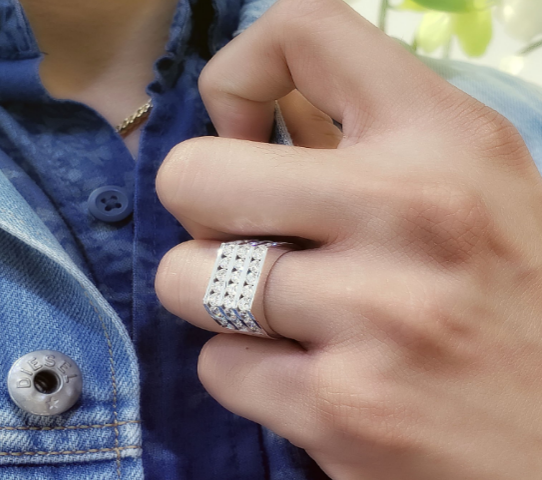 Do Men Wear Engagement Rings
